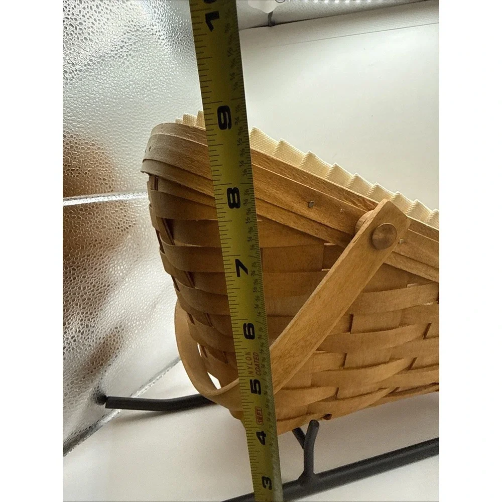 Longaberger 1996 Large Christmas Sleigh Basket with Protector, Liner And Divider